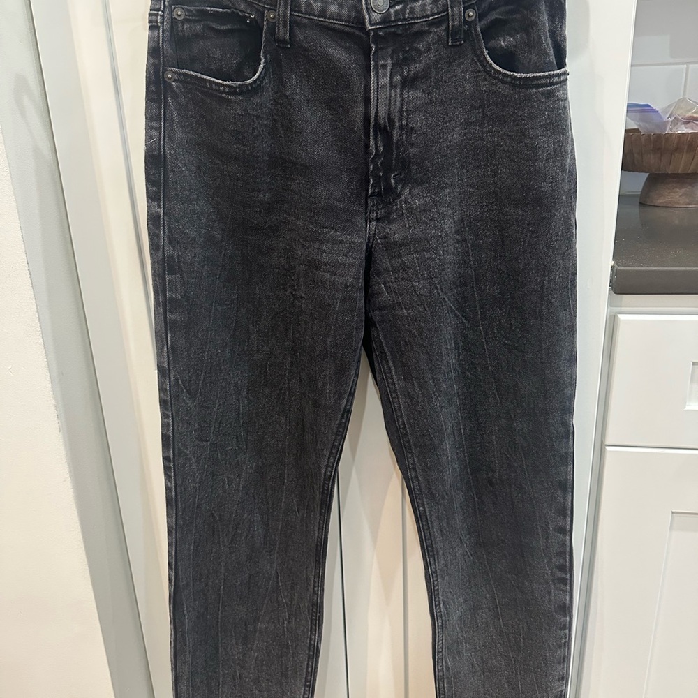The Mom High Rise Black Jeans